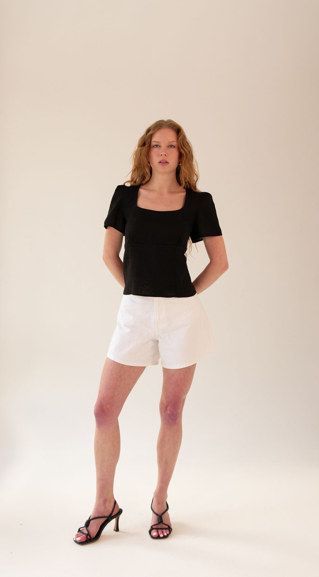 LILIA TOP